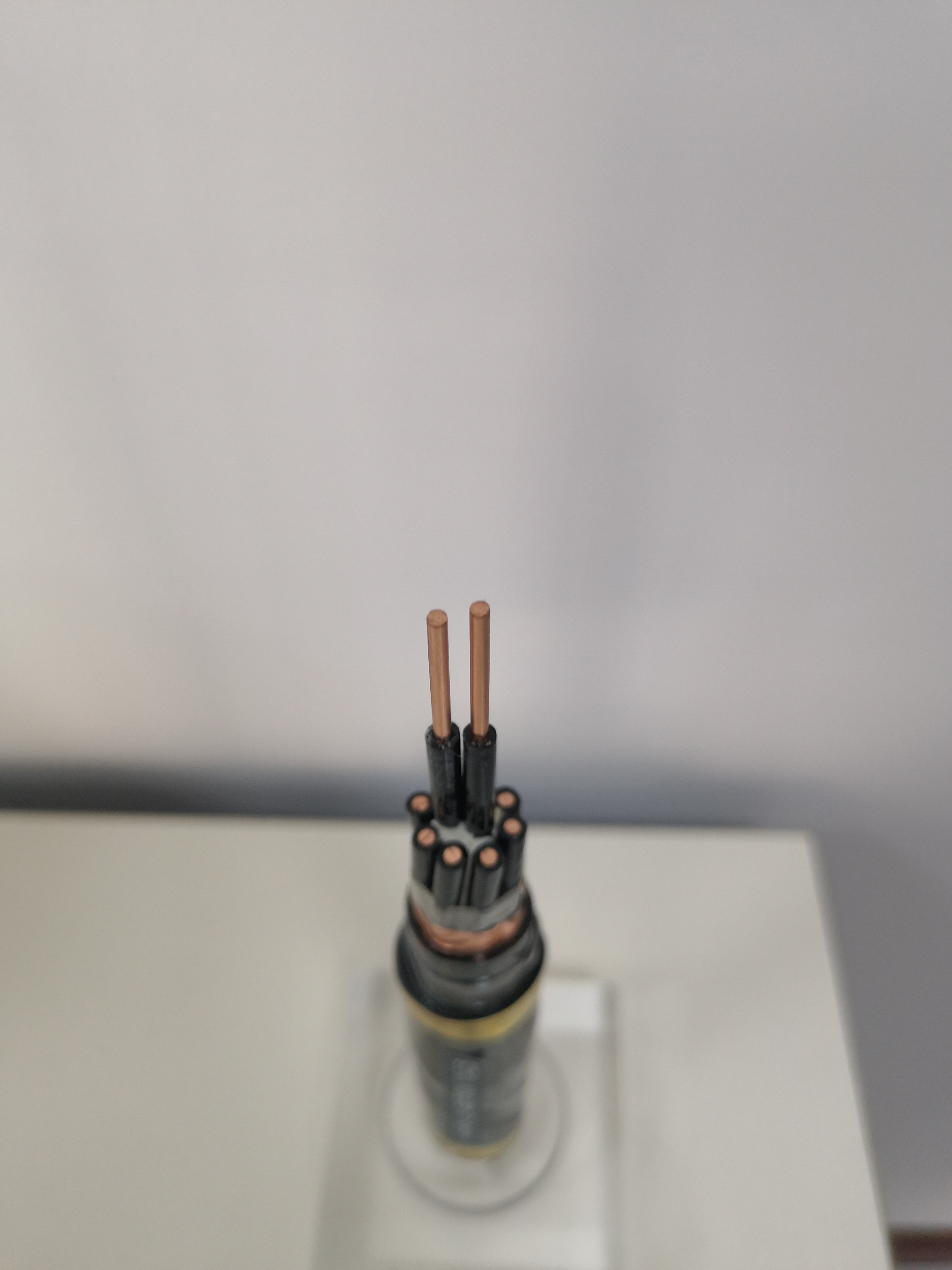 鄭州電纜廠(chǎng)家帶你了解控制電纜衰老的原因
